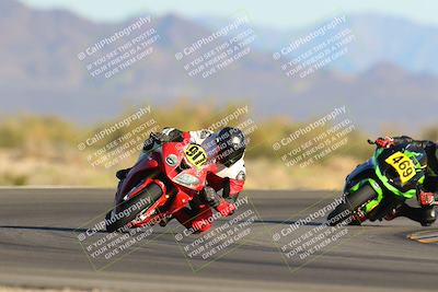 media/Oct-29-2022-CVMA (Sat) [[14c0aa3b66]]/Race 11 Amateur Supersport Open/